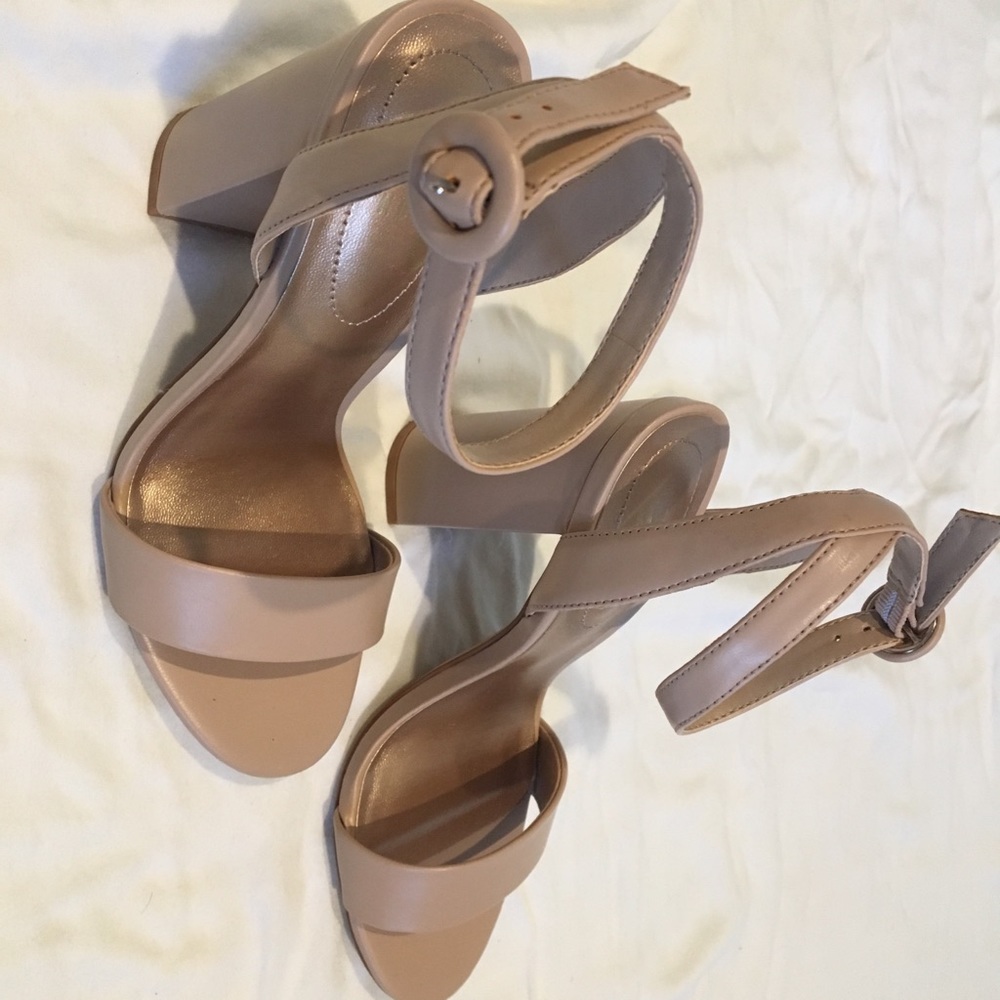 Nude block heel ankle strap size 6.5